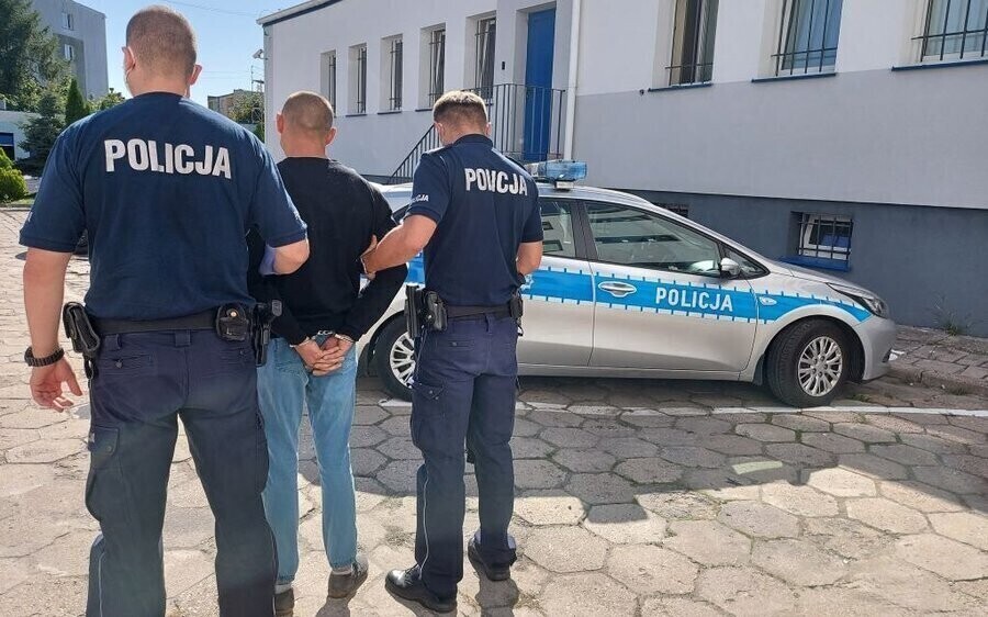 Odpowie za uprawę konopi i... posiadanie granatu