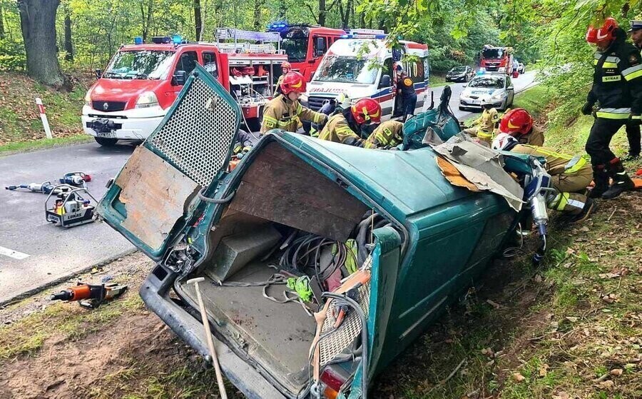 Tragedia na drodze. Nie żyją cztery osoby