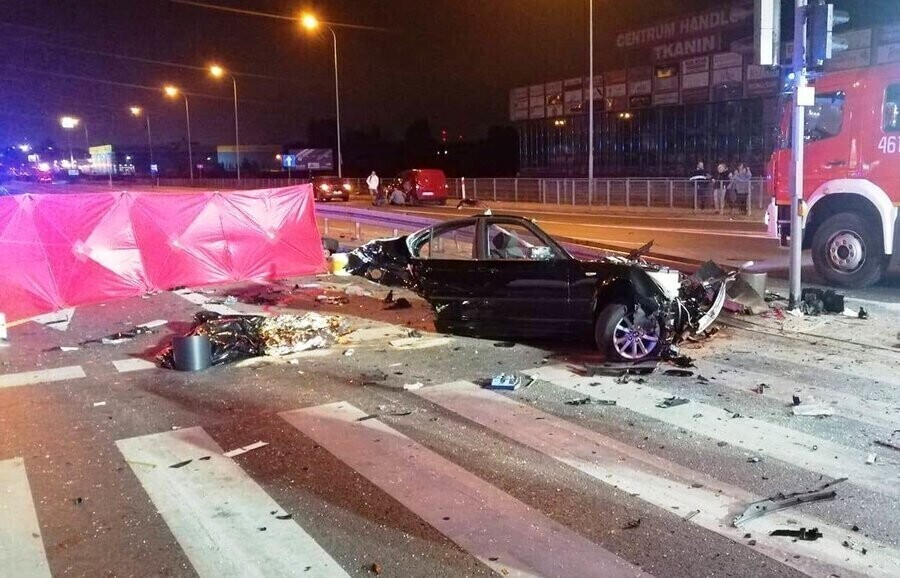 Tragiczny wypadek w Rzgowie. Nie żyją trzy osoby