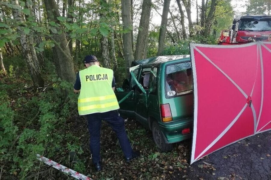Tragiczny wypadek. Nie żyje 23-letni kierowca