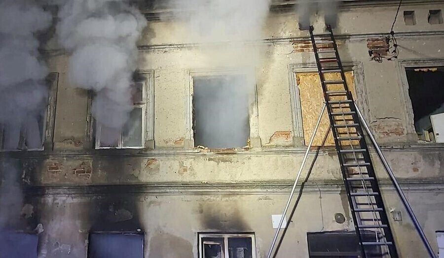 Pożar kamienicy w Piotrkowie