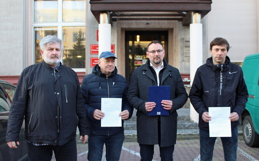 Radni będą obradować stacjonarnie