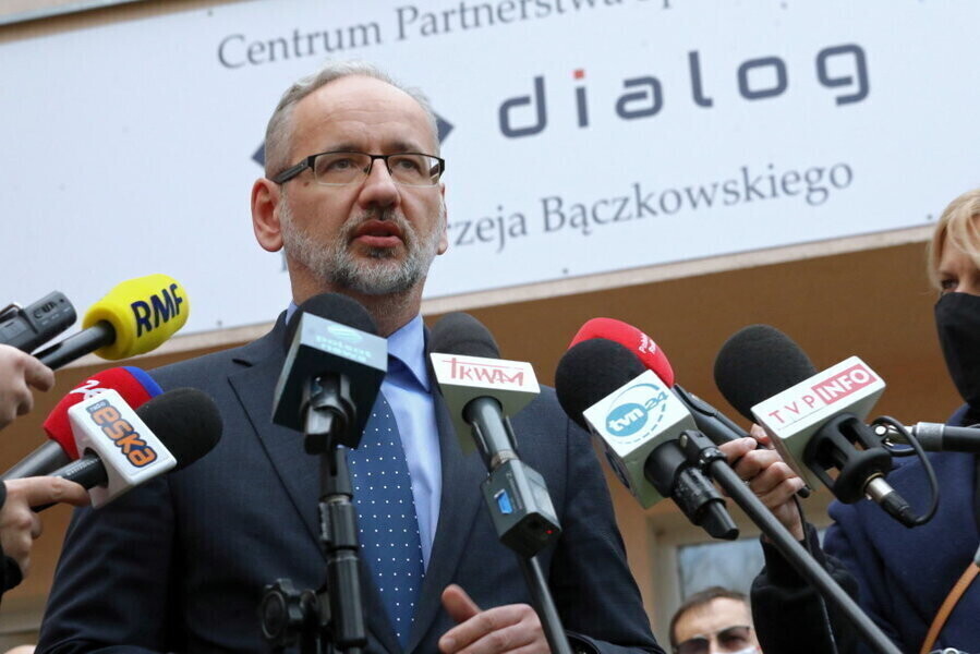 Niedzielski osiągnęliśmy porozumienie nakłady na system i wynagrodzenia wzrosną