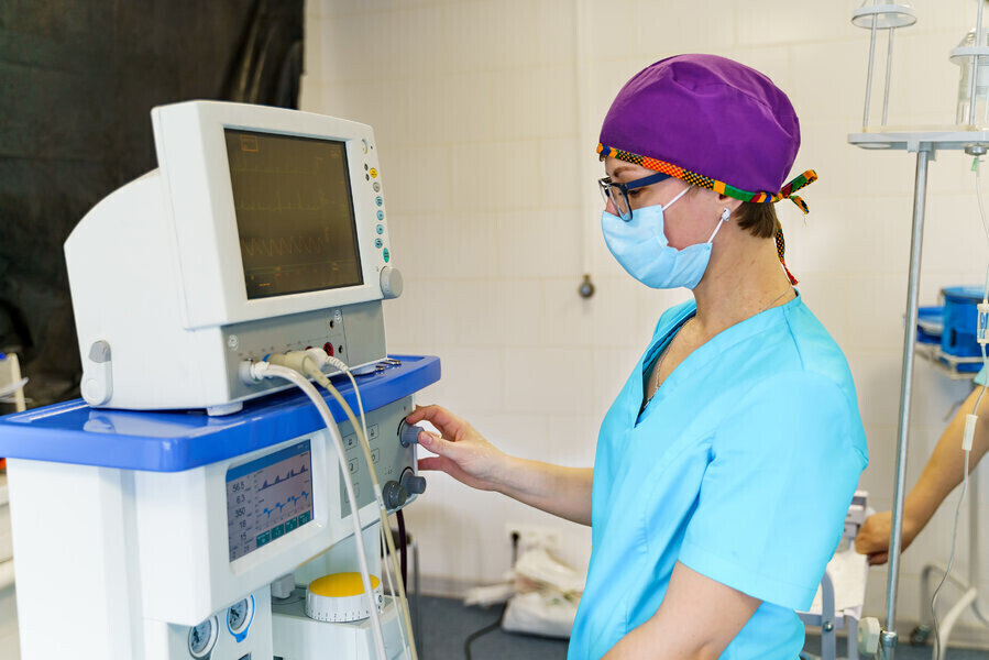 COVID-19 Prawie pół tysiąca zgonów