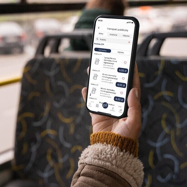 Za bilet na autobus zapłacisz smartfonem. Provema wprowadza nową usługę