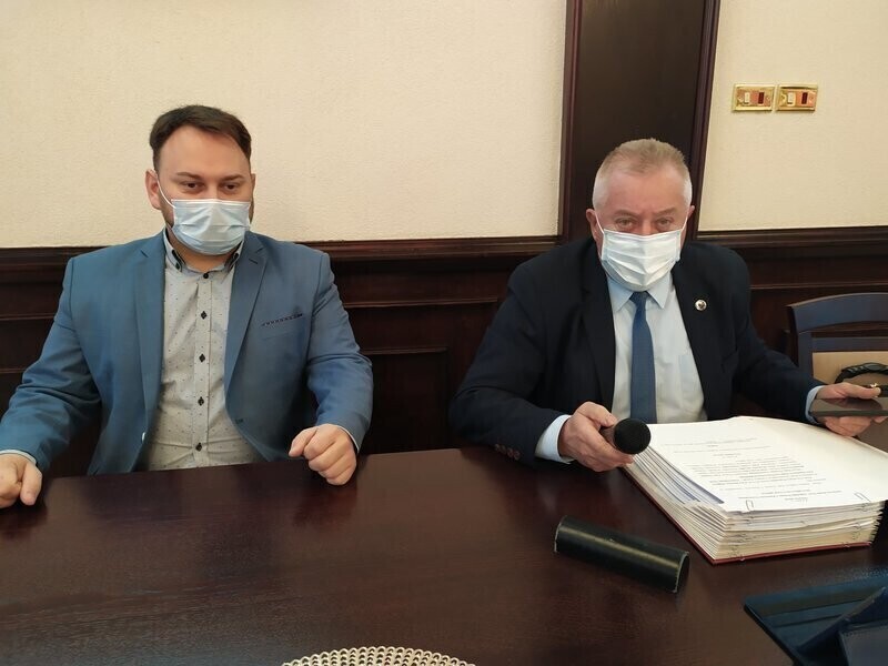 Ogromne podwyżki także w Starostwie