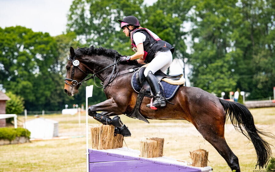 Młodzi jeźdźcy będą rywalizować podczas widowiskowych zawodów w Bogusławicach