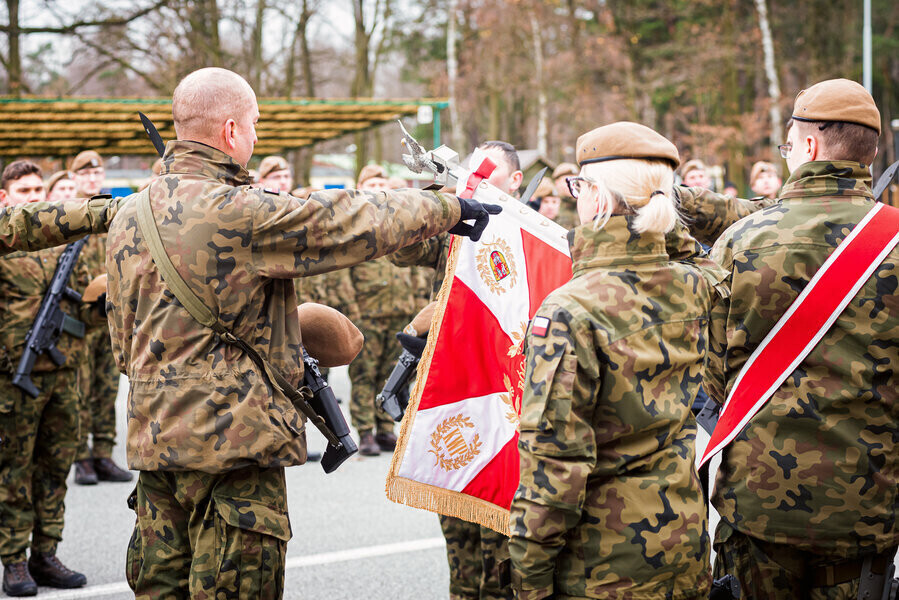 Ponad 60 ochotników poszerzyło szeregi łódzkich terytorialsów