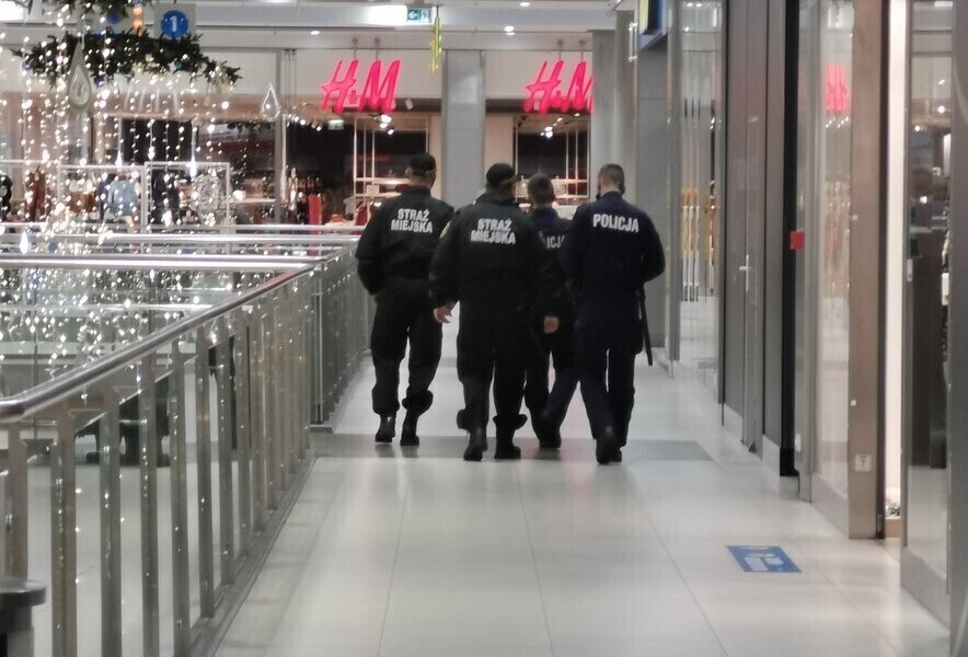 Policja apeluje dbajmy o siebie i innych