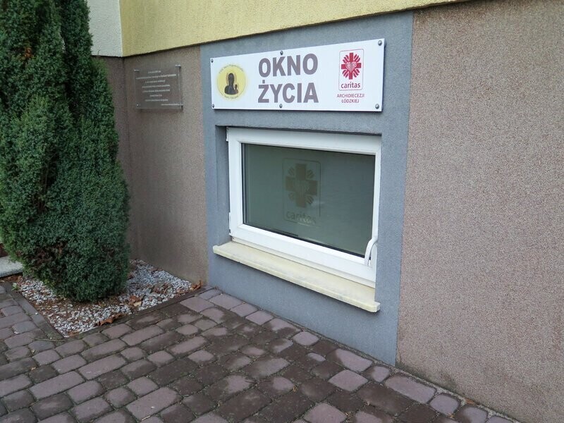 Noworodek w Oknie życia w Piotrkowie
