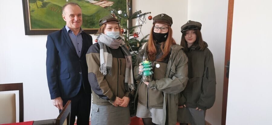 Betlejemskie Światełko Pokoju w Gorzkowicach