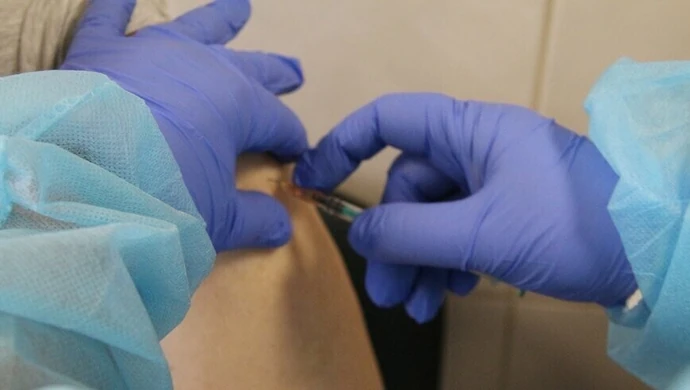 W Woli Krzysztoporskiej trwają szczepienia przeciw COVID-19