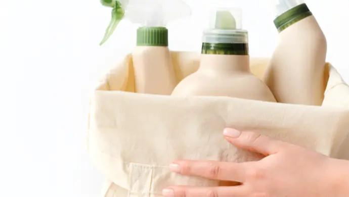 Dedykowane czy uniwersalne środki do sprzątania?