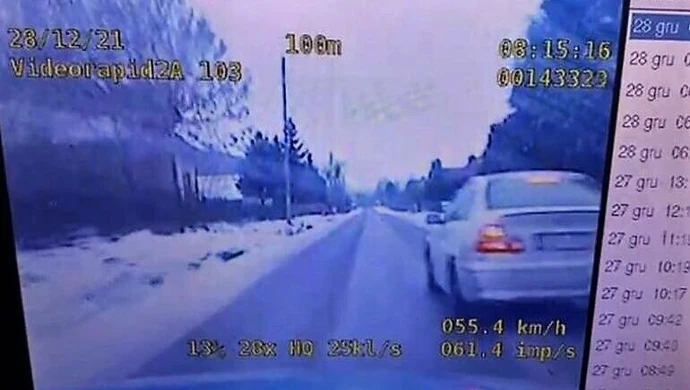 180 km/h w terenie zabudowanym. Pijany nastolatek w rękach policji