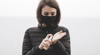 COVID-19: Raport poweekendowy