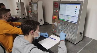 Edukacja zawodowa na miarę XXI wieku