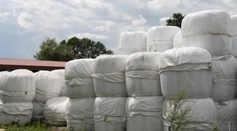 Zebrano prawie 27 ton folii