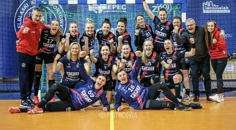 Wygrana po nerwowej końcówce