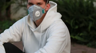 COVID-19: Na ziemi piotrkowskiej ponad 1/3 testów dała wynik dodatni