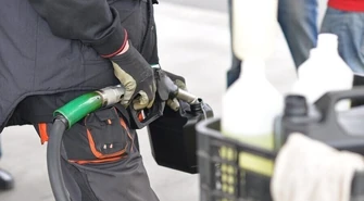 Pijany ukradł paliwo ze stacji