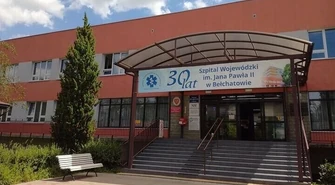 Piotrkowianin zniszczył drzwi bełchatowskiego szpitala