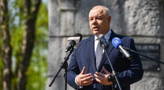 Sasin: rząd stworzył liczne mechanizmy wsparcia mniejszych miast