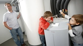 Budowa domu. Ekologia i oszczędności a pompa ciepła