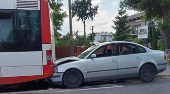 Zderzenie passata z emzetką