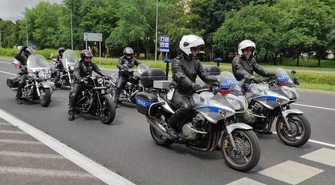 Patrz w lusterka. Motocykle są wszędzie