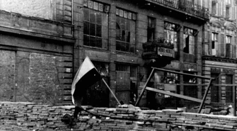 77 lat temu w Warszawie wybuchło powstanie – największa akcja zbrojna podziemia w okupowanej przez Niemców Europie