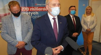 „To jest wojna z wirusem, która wymaga środków szczególnych”. (FILM)