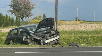 Groźny wypadek z udziałem motocyklisty. Droga była całkowicie zablokowana