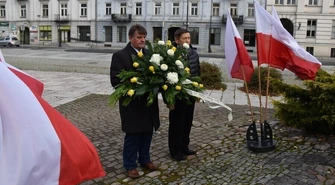 Władze Piotrkowa uczciły Dzień Papieski
