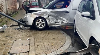 Groźna kolizja na Starówce [AKTUALIZACJA]