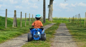 Pojazd dla dziecka – idealny prezent na każdą okazję