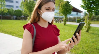 COVID-19: Ponad 400 przypadków śmiertelnych