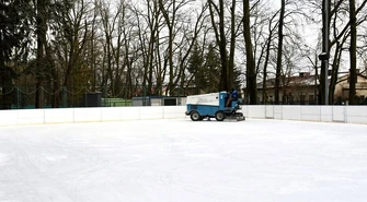 Od piątku OSiR zaprasza na miejskie lodowisko