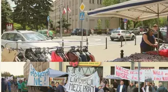 Rok po reorganizacji. Jak dziś oceniane są zmiany przy Hali Targowej?