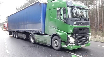 Groźne zderzenie na Rakowskiej w Piotrkowie