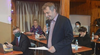 Burmistrz Sulejowa chciał zarabiać mniej, a dostanie...więcej