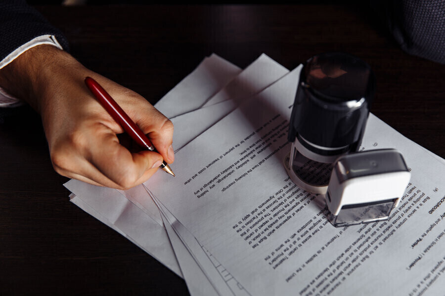 Gdzie starać się o dodatek osłonowy w gminach powiatu piotrkowskiego