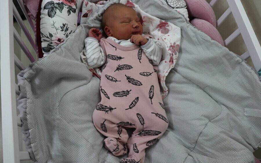 Zosia przyszła na świat na Placu Targowym. Poród odebrał jej tata