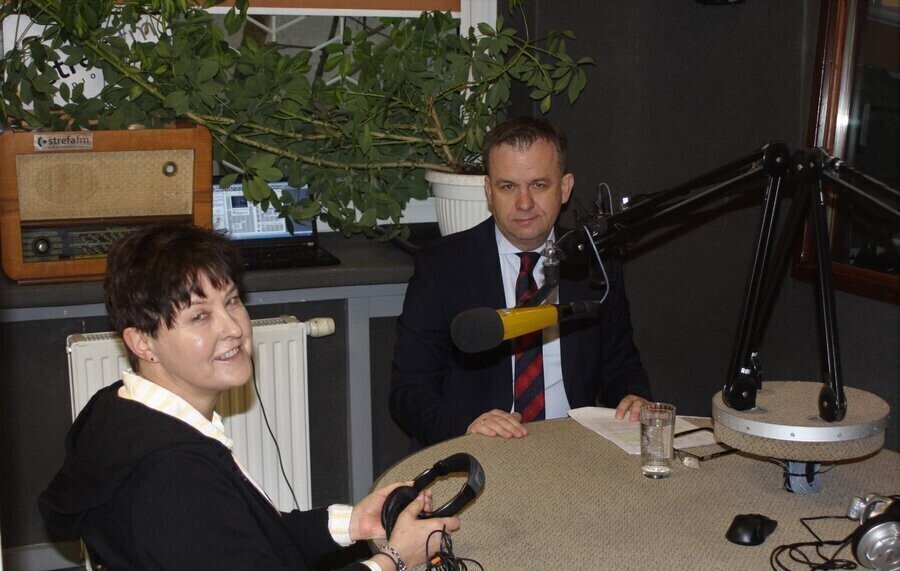 Prezydent ripostuje więcej odpowiedzialności za słowo