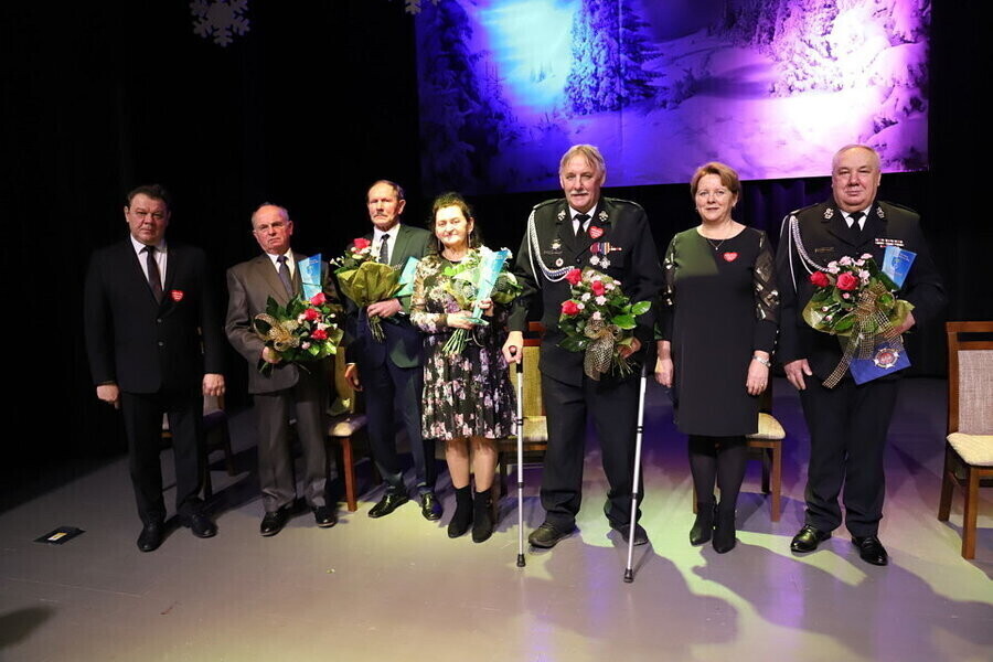 Zasłużeni dla gminy Wola Krzysztoporska ZDJĘCIA