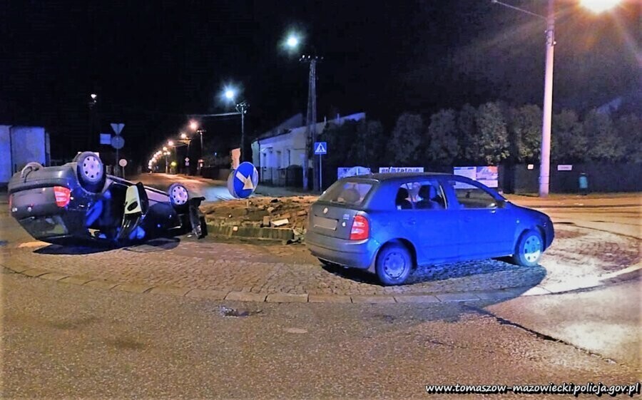 Oboje pili oboje prowadzili oboje zostali zatrzymani