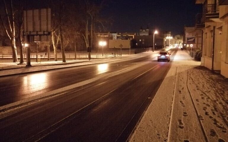 Uwaga Może być ślisko