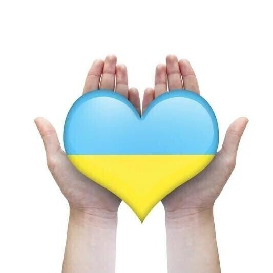 SolidarnizUkraina. Akcja w Rynku i nabożeństwo w cerkwi.