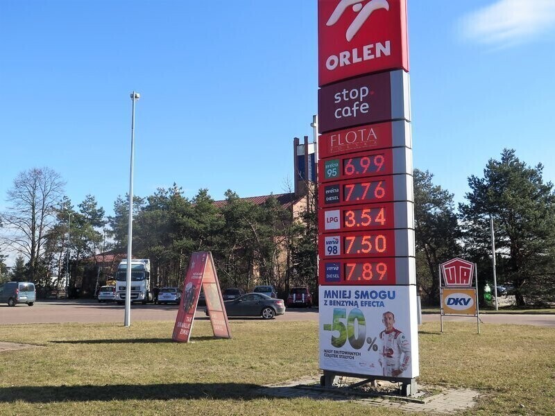 Horrendalnie wysokie ceny paliw. A może być jeszcze drożej FOTO