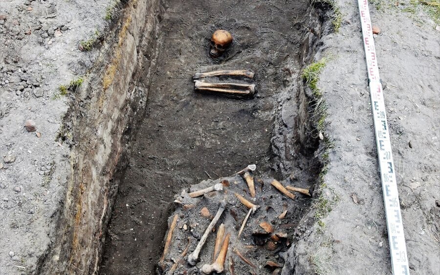 Ludzkie szczątki pod kościołem