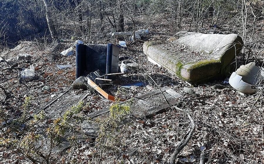 Walczą z dzikimi wysypiskami